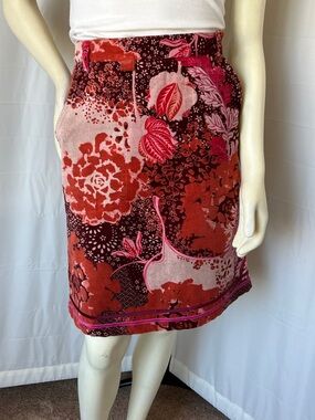 Oilily Red Floral Velvet Pencil Skirt